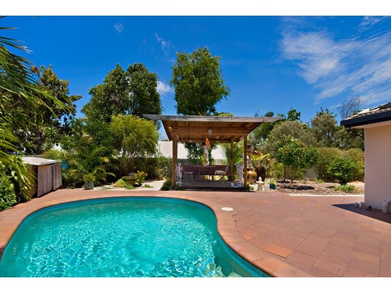 8 Ulah Court, Noosa Heads QLD 4567