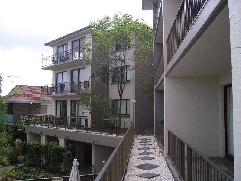 19 Katharina Street, Noosa Heads QLD 4567