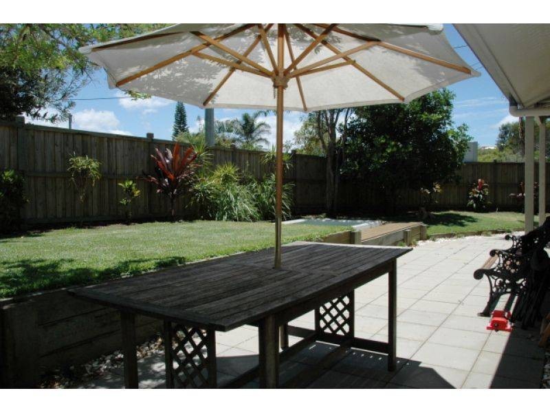 2, 54 Orealla Crescent, Sunrise Beach QLD 4567