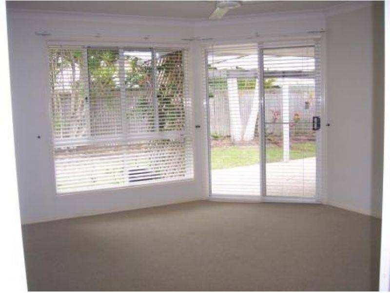 16 Keel Court, Noosa Waters QLD 4566