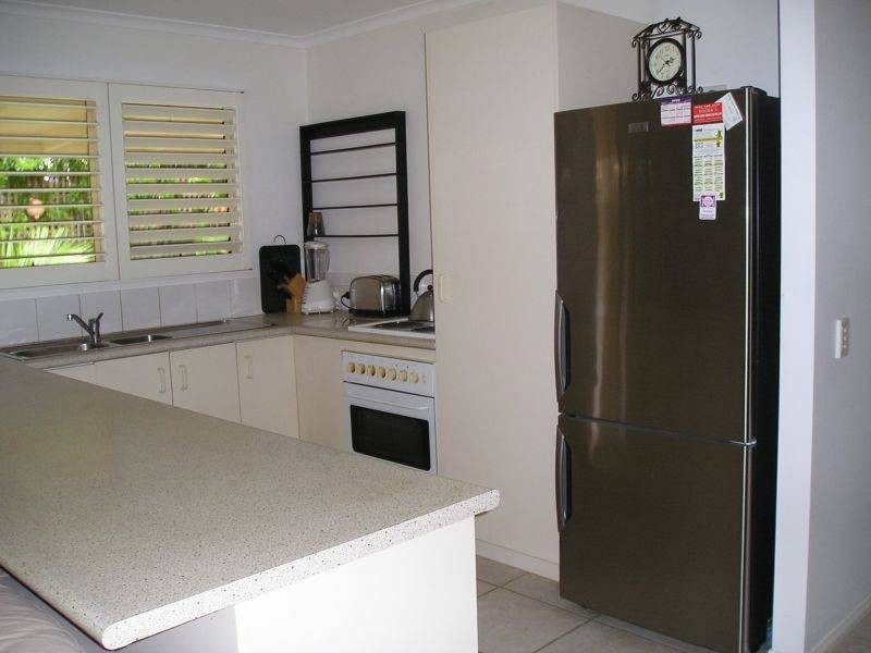 3, 8 Margit Crescent, Sunrise Beach QLD 4567