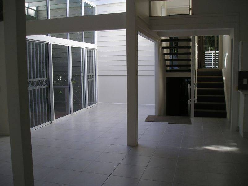 1, 12A Mitti Street, Noosa Heads QLD 4567