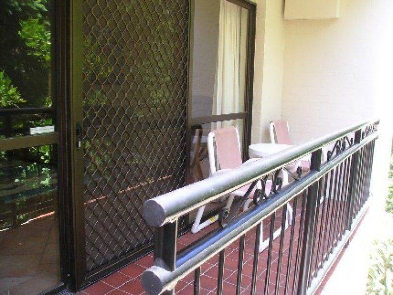 4, 8 Kareela Avenue, Noosa Heads QLD 4567