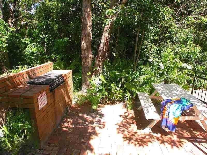 4, 8 Kareela Avenue, Noosa Heads QLD 4567