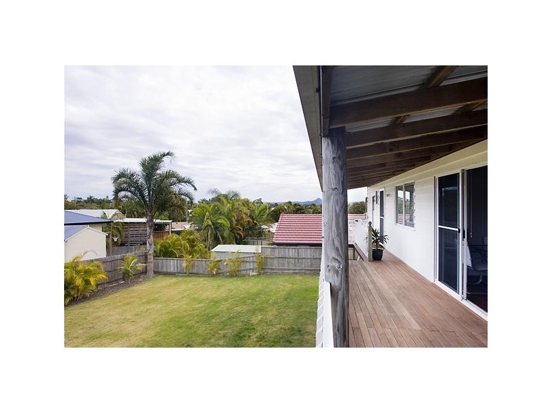 10 Newport Street, Sunrise Beach QLD 4567