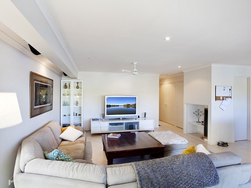 Noosa Waters QLD 4566