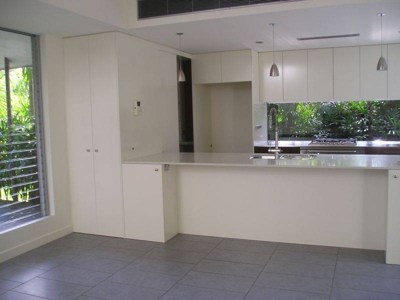 28 Edward Street, Noosaville QLD 4566