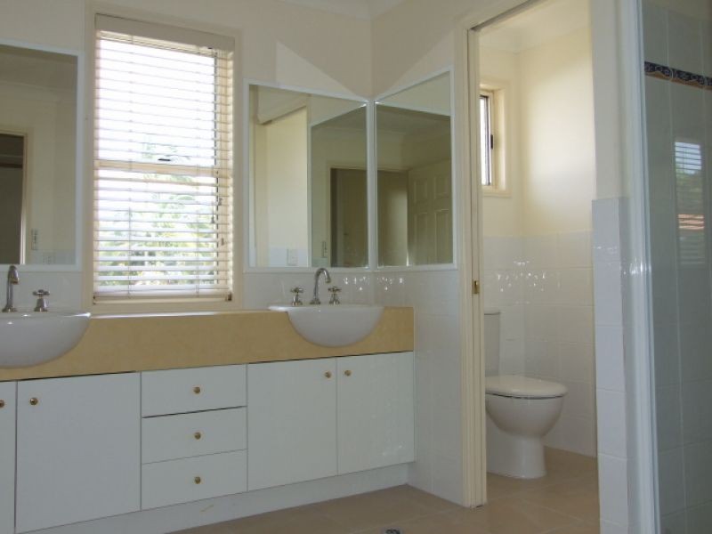 Noosa Waters QLD 4566