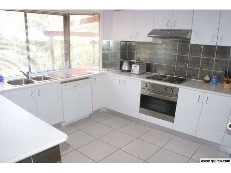 43 Tarina Street, Noosa Heads QLD 4567