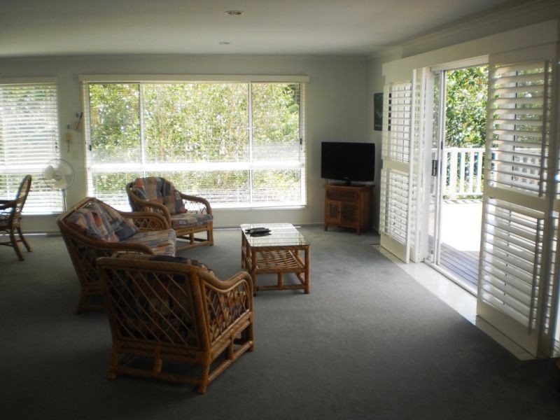 12 Surfside Court, Sunshine Beach QLD 4567