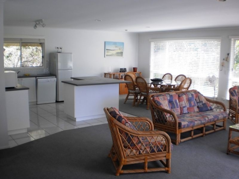 12 Surfside Court, Sunshine Beach QLD 4567