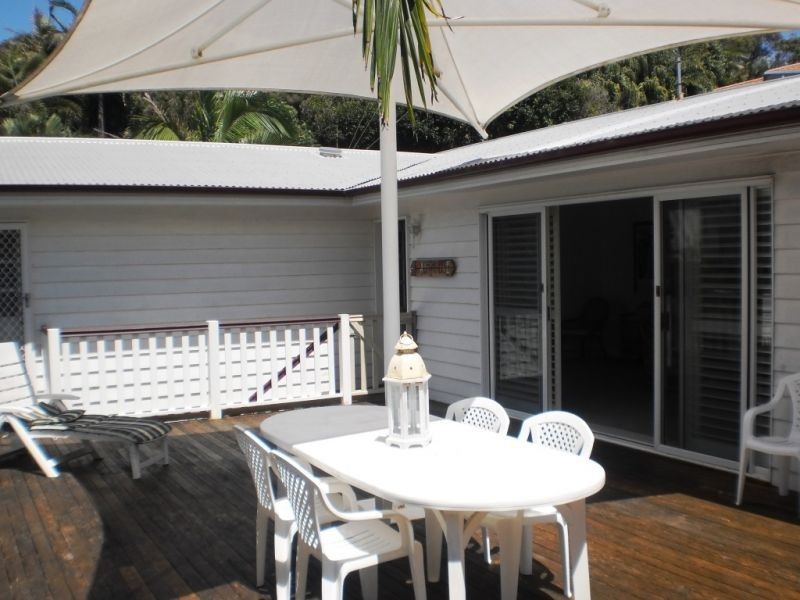 12 Surfside Court, Sunshine Beach QLD 4567