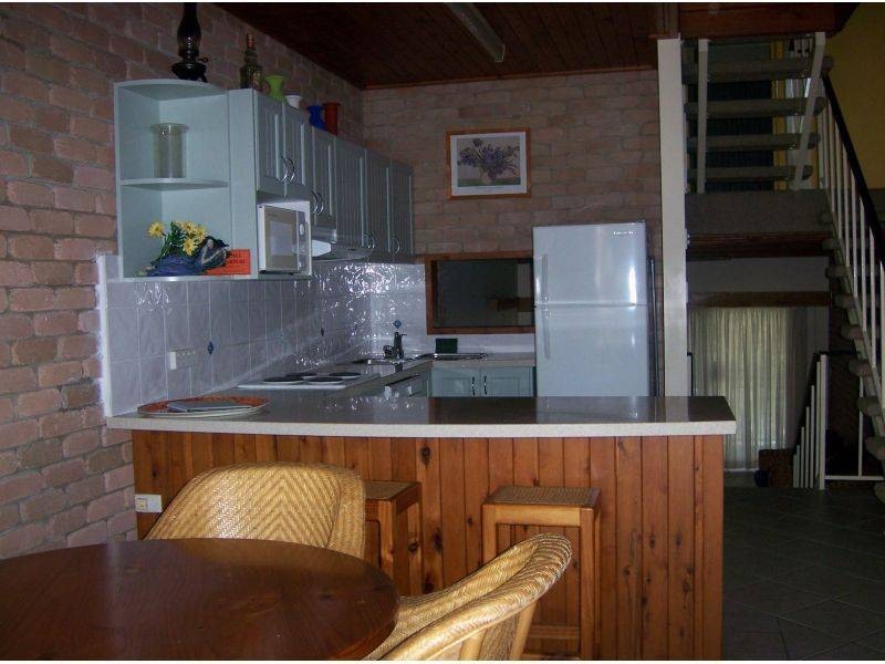 7, 1 Bottlebrush Avenue, Noosa Heads QLD 4567