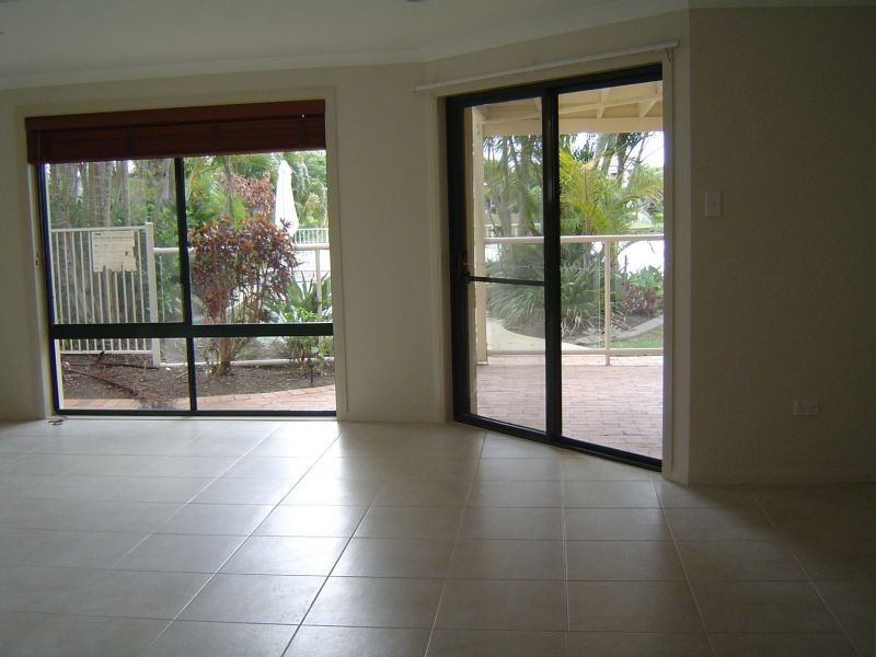 Noosa Waters QLD 4566