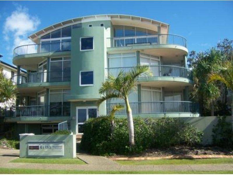 3, 11 Tingira Crescent, Sunshine Beach QLD 4567