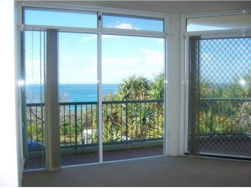 3, 11 Tingira Crescent, Sunshine Beach QLD 4567