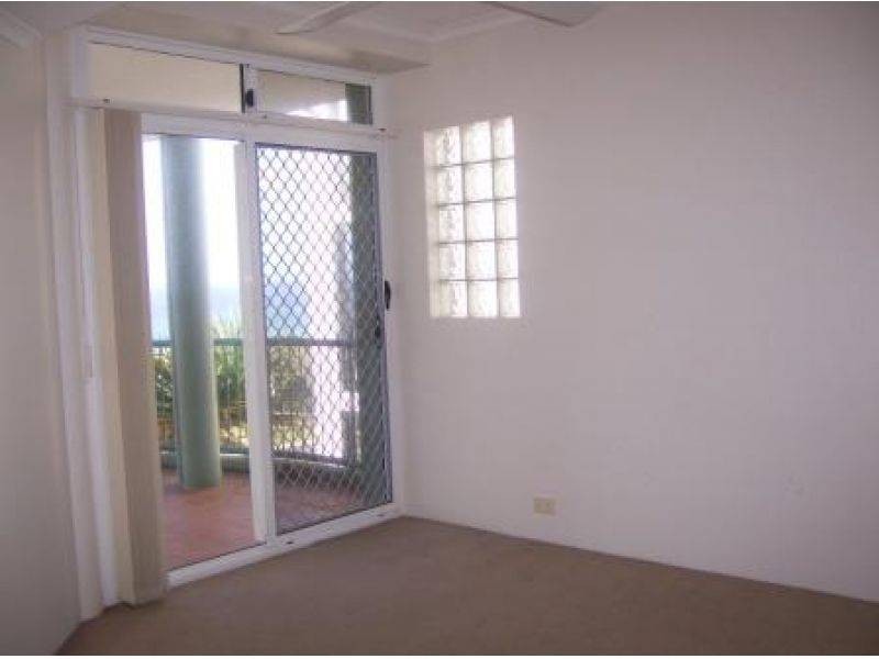 3, 11 Tingira Crescent, Sunshine Beach QLD 4567