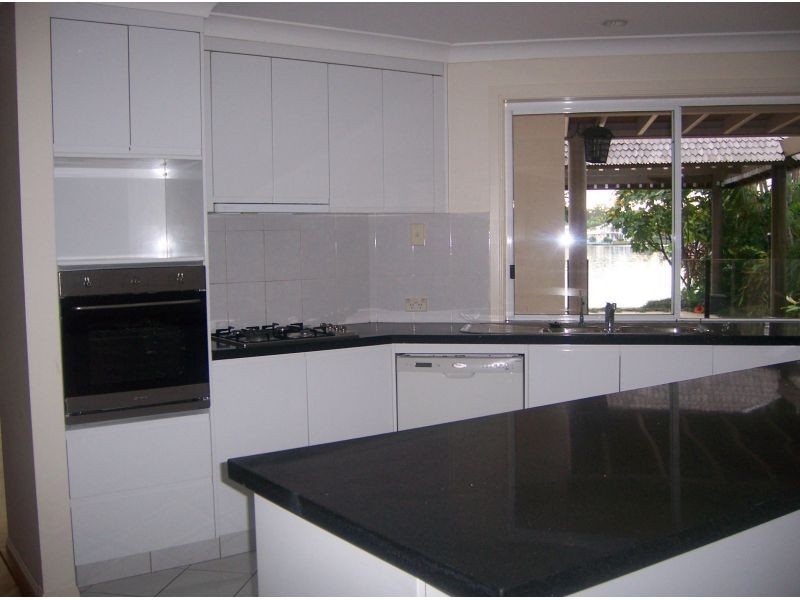 Noosa Waters QLD 4566