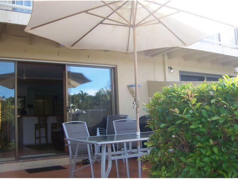 1, 5 Peza Court, Noosa Heads QLD 4567