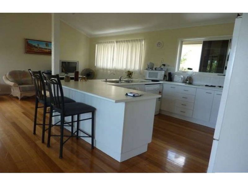 Castaways Beach QLD 4567