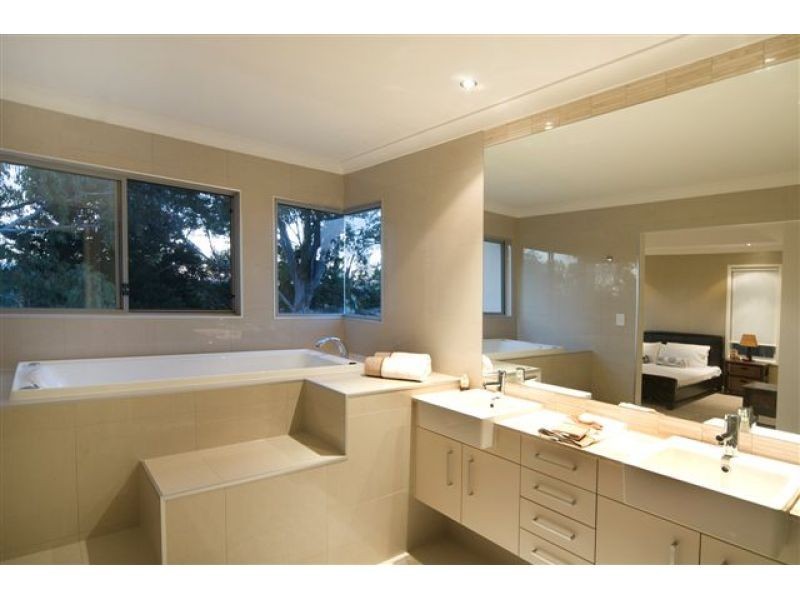 Noosa Springs QLD 4567