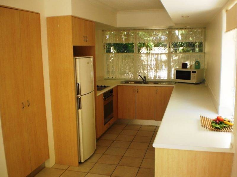 2/33 Noosa Parade, Noosa Heads QLD 4567