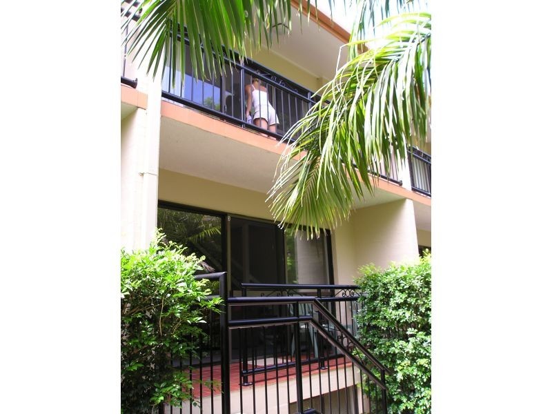 Little Cove QLD 4567