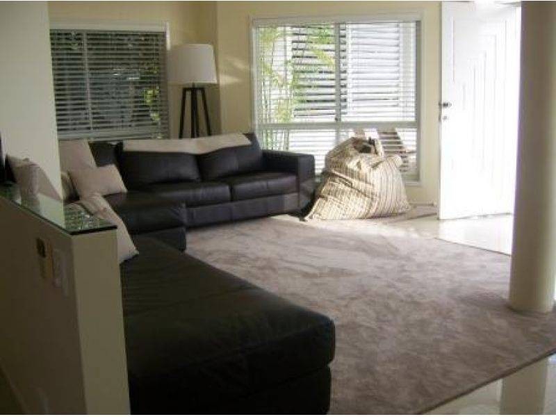 9 Mainsails Square, Noosa Heads QLD 4567