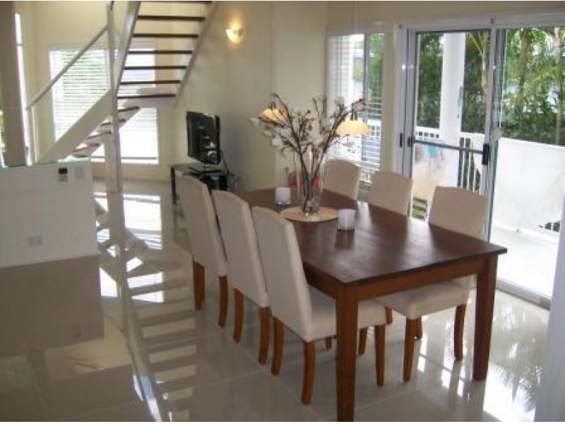 9 Mainsails Square, Noosa Heads QLD 4567