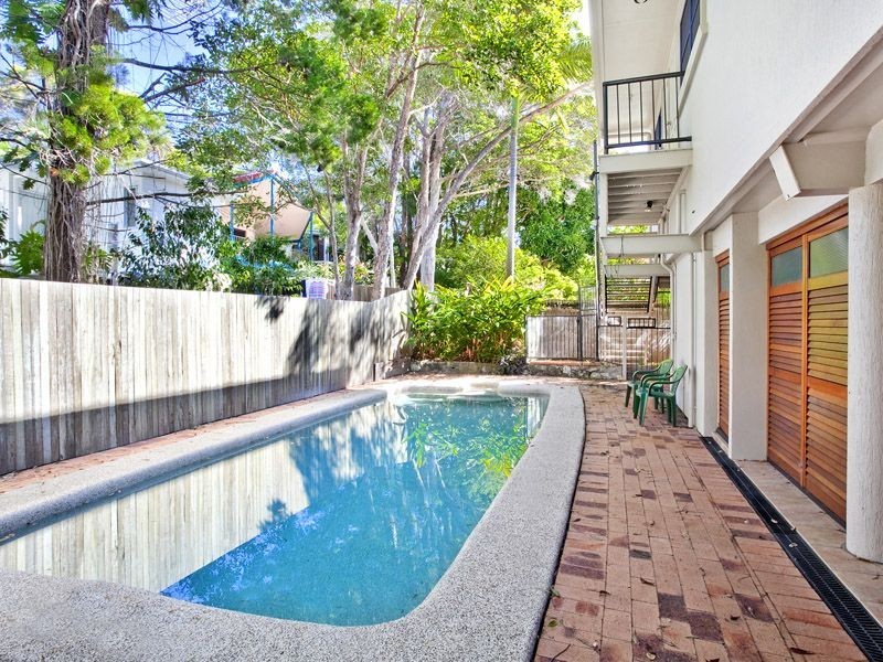 2, 8 Little Cove Road, Little Cove QLD 4567
