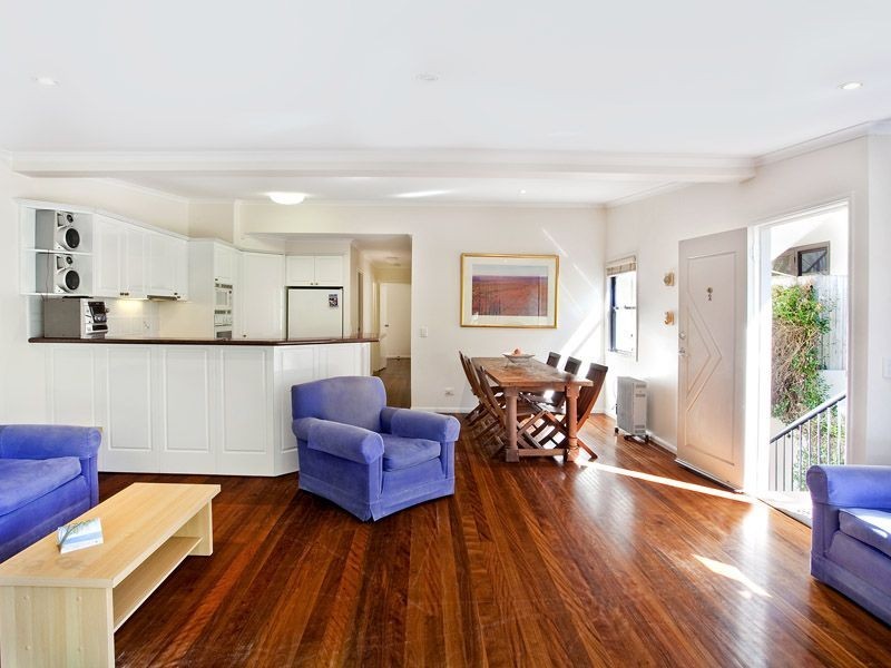 2, 8 Little Cove Road, Little Cove QLD 4567