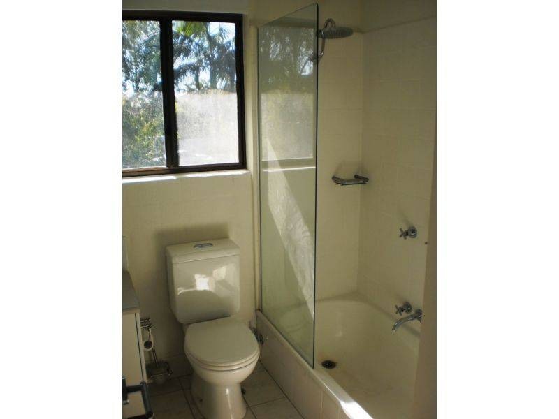 2 Dolphin Crescent, Noosa Heads QLD 4567