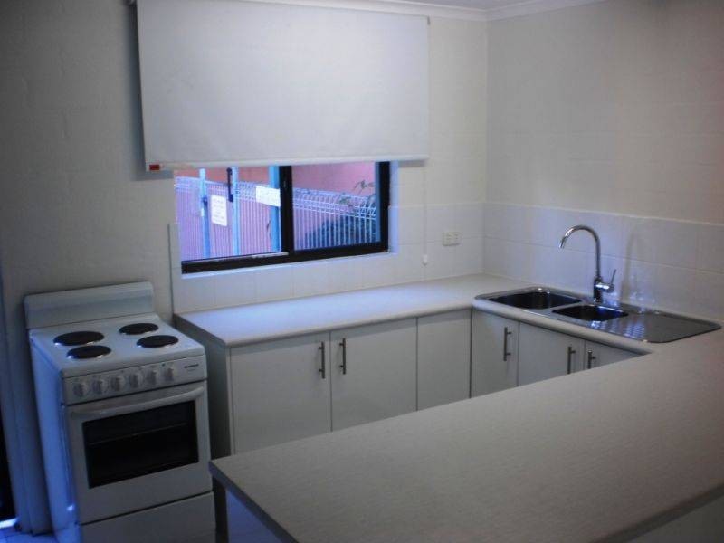 8/2 Dolphin Crescent, Noosa Heads QLD 4567