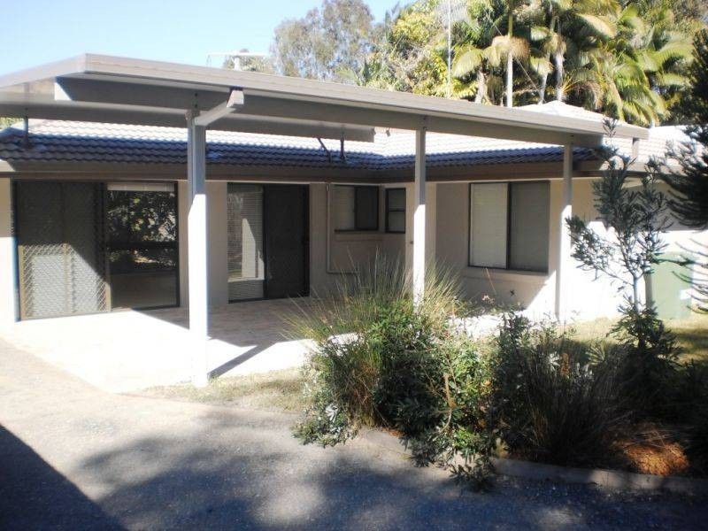 16 Sleepy hollow Drive, Noosa Heads QLD 4567