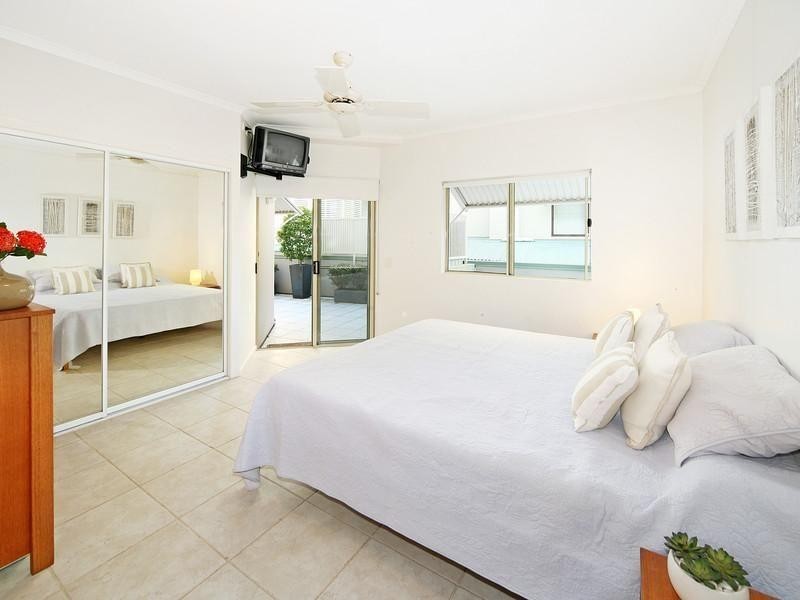 2/235 Gympie Terrace, Noosaville QLD 4566