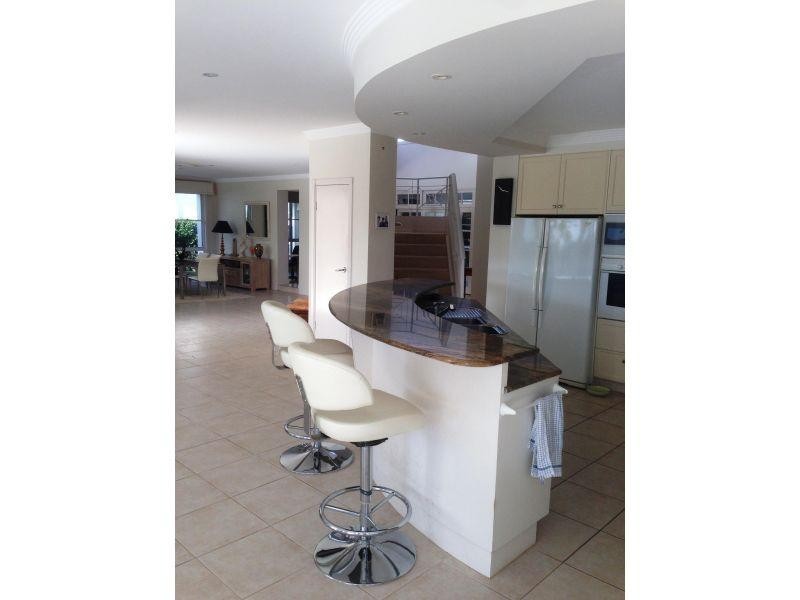 43 Shorehaven Drive, Noosaville QLD 4566