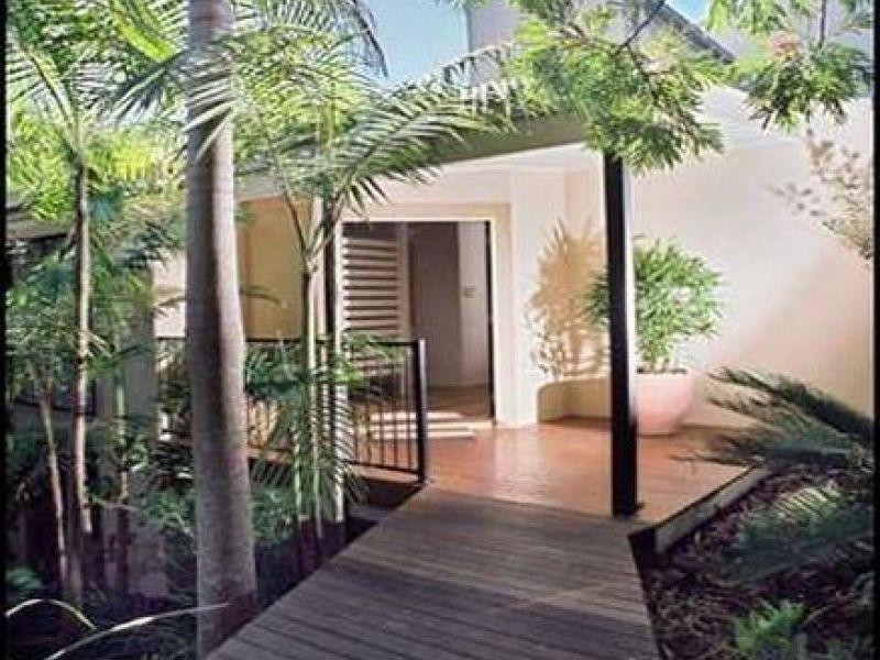 3 Coral Sea Court, Sunshine Beach QLD 4567