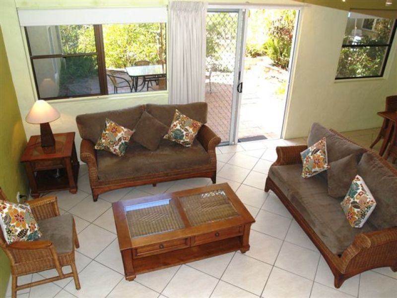 Little Cove QLD 4567