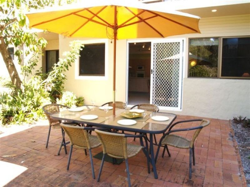 Little Cove QLD 4567