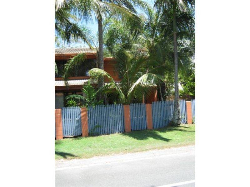 14/2 Dolphin Crescent, Noosaville QLD 4566