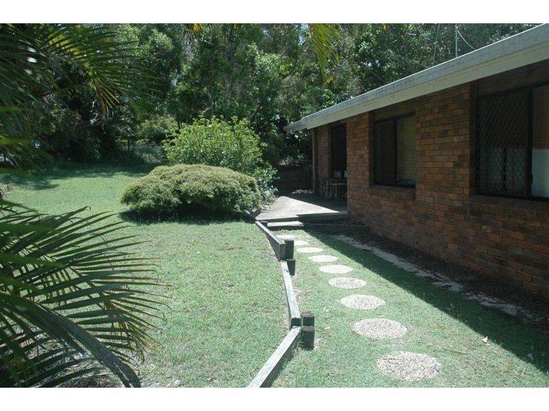 6 Currawong Street, Noosa Heads QLD 4567