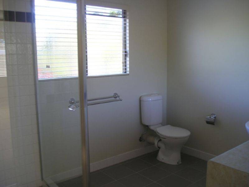 1, 23 Thomas Street, Noosaville QLD 4566