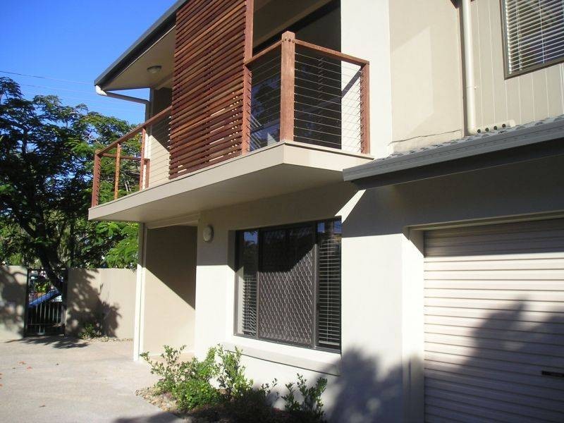 1, 23 Thomas Street, Noosaville QLD 4566