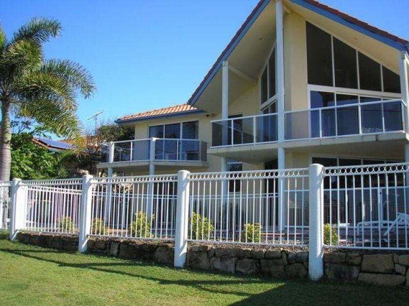 35 Sobraon Street, Sunrise Beach QLD 4567