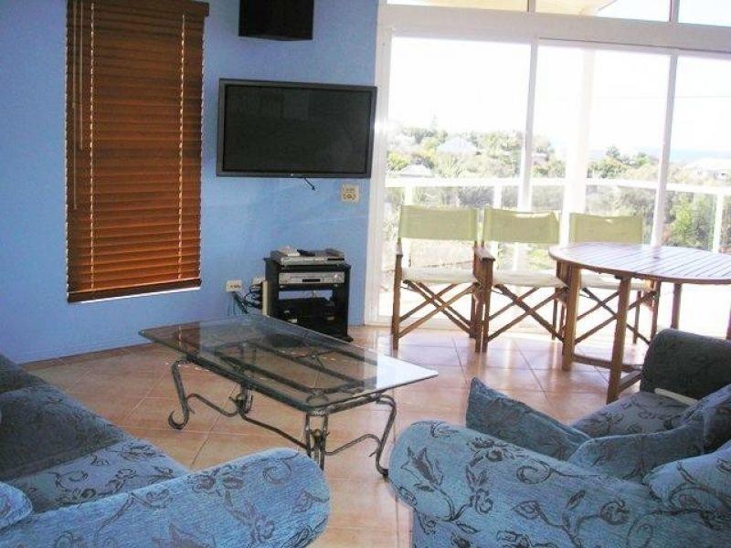 35 Sobraon Street, Sunrise Beach QLD 4567