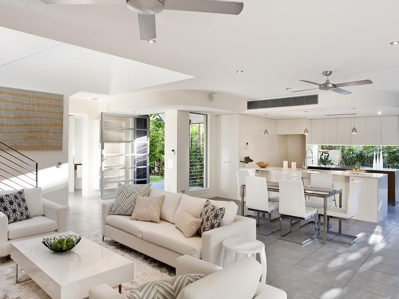 1,28  Edward Street, Noosaville QLD 4566