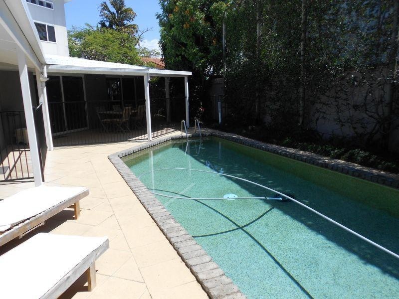 7 Wesley Court, Noosa Heads QLD 4567