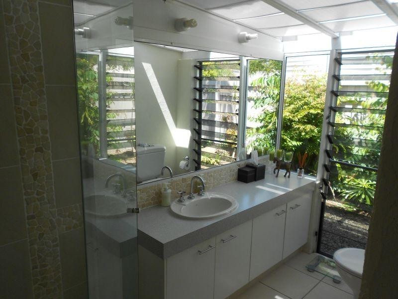 7 Wesley Court, Noosa Heads QLD 4567