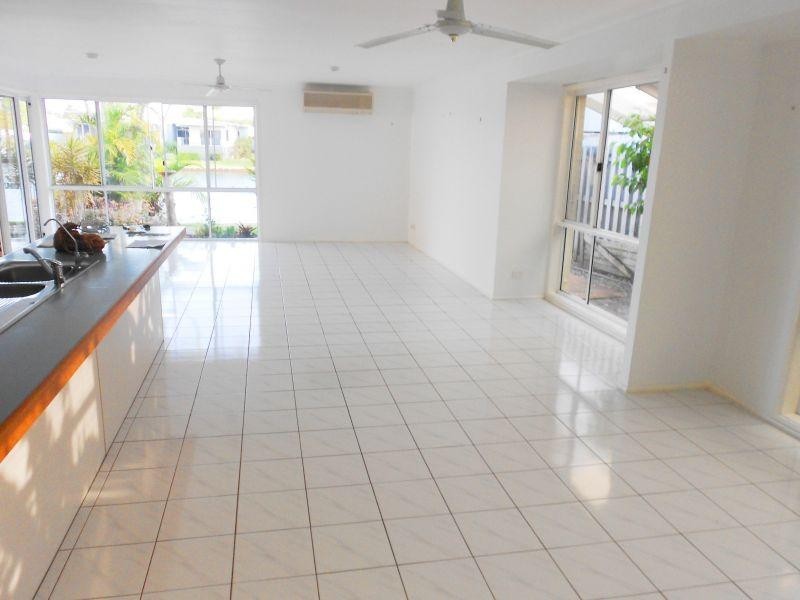 14 Mermaid Quay, Noosaville QLD 4566