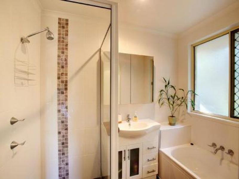 1 Driftwood Drive, Castaways Beach QLD 4567